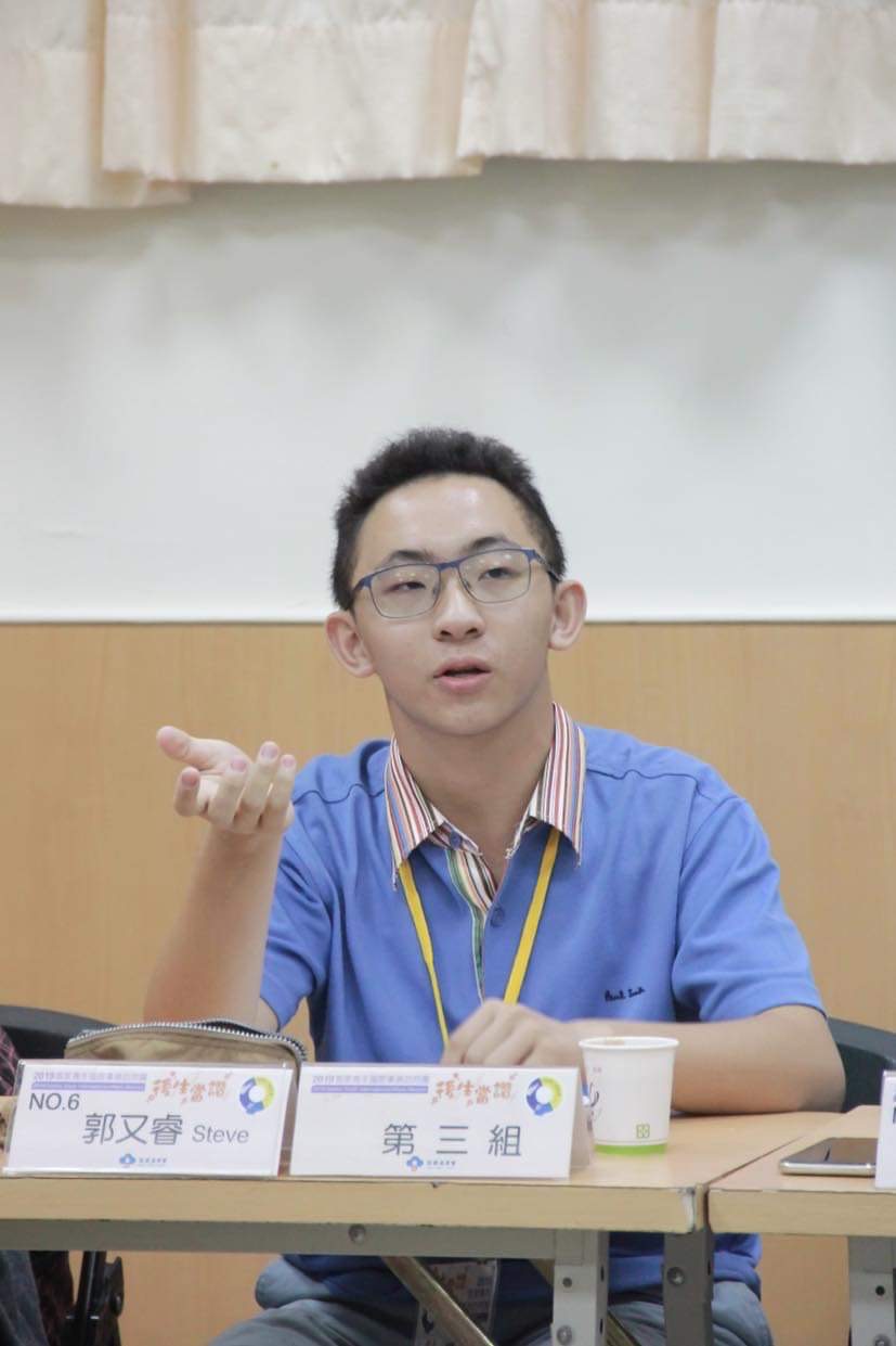 政治就在生活中，郭又睿期許校園中能用客家話教課
