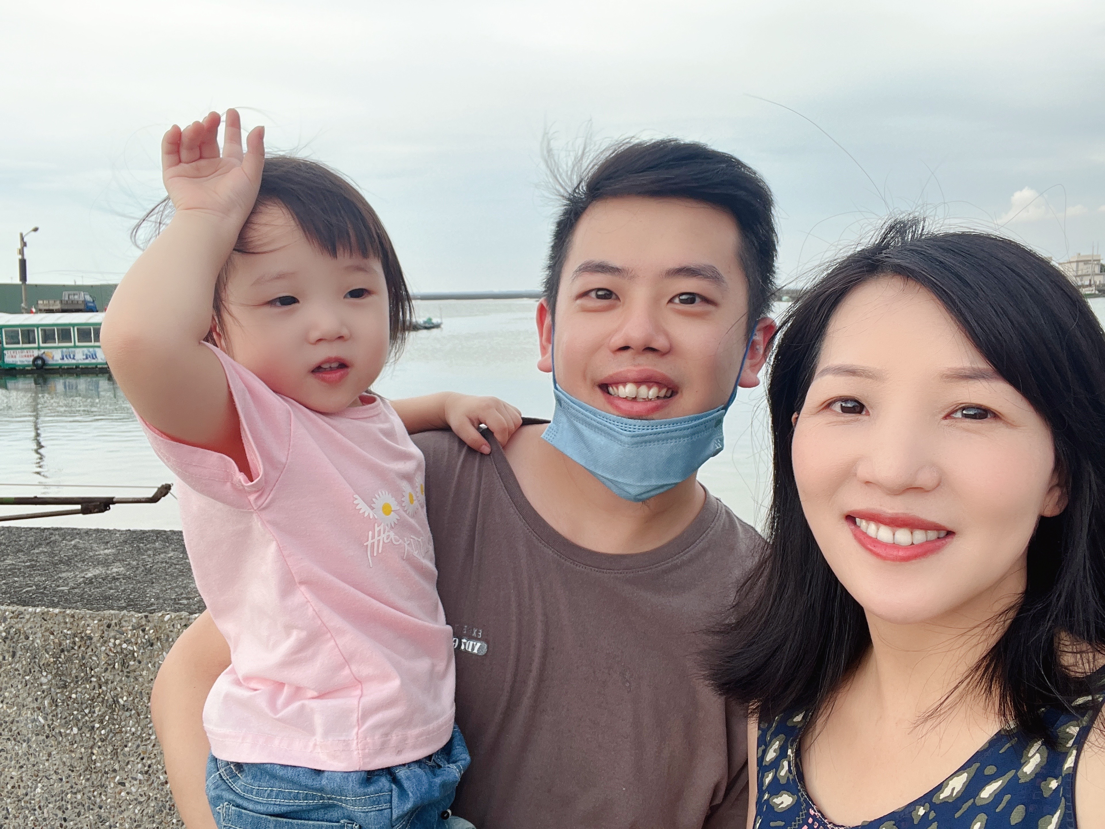 黃寶珍疫情期間讀完碩士，同時生育女兒