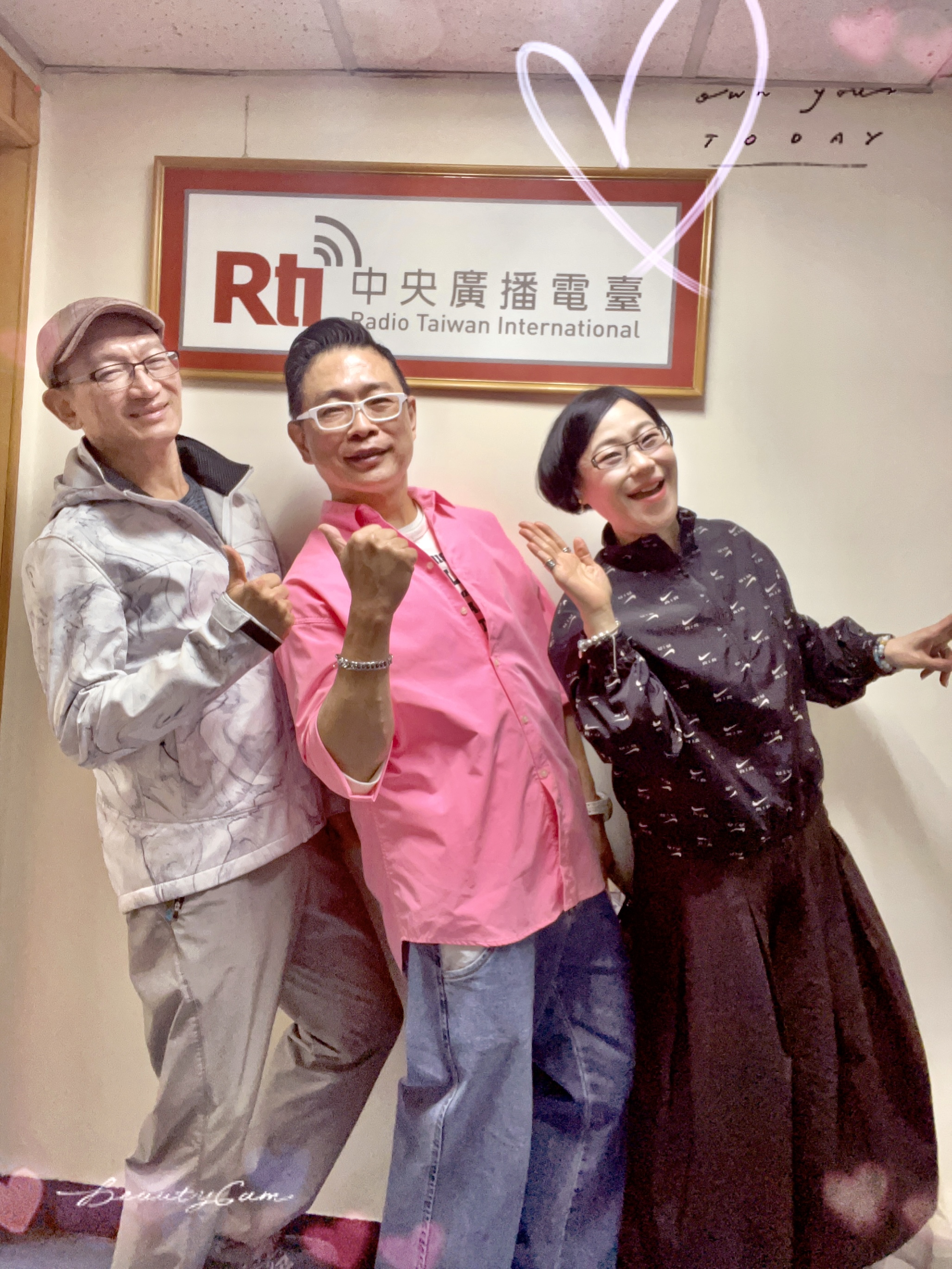 成就台灣歌壇的前衛與流行、經典與傳奇
