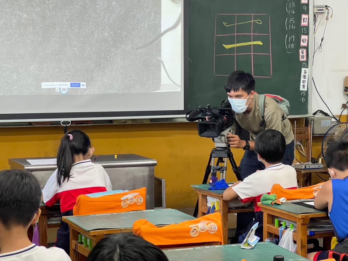 喜歡多語文化的蔡奕輝，用鏡頭看見台灣客庄的人文美景