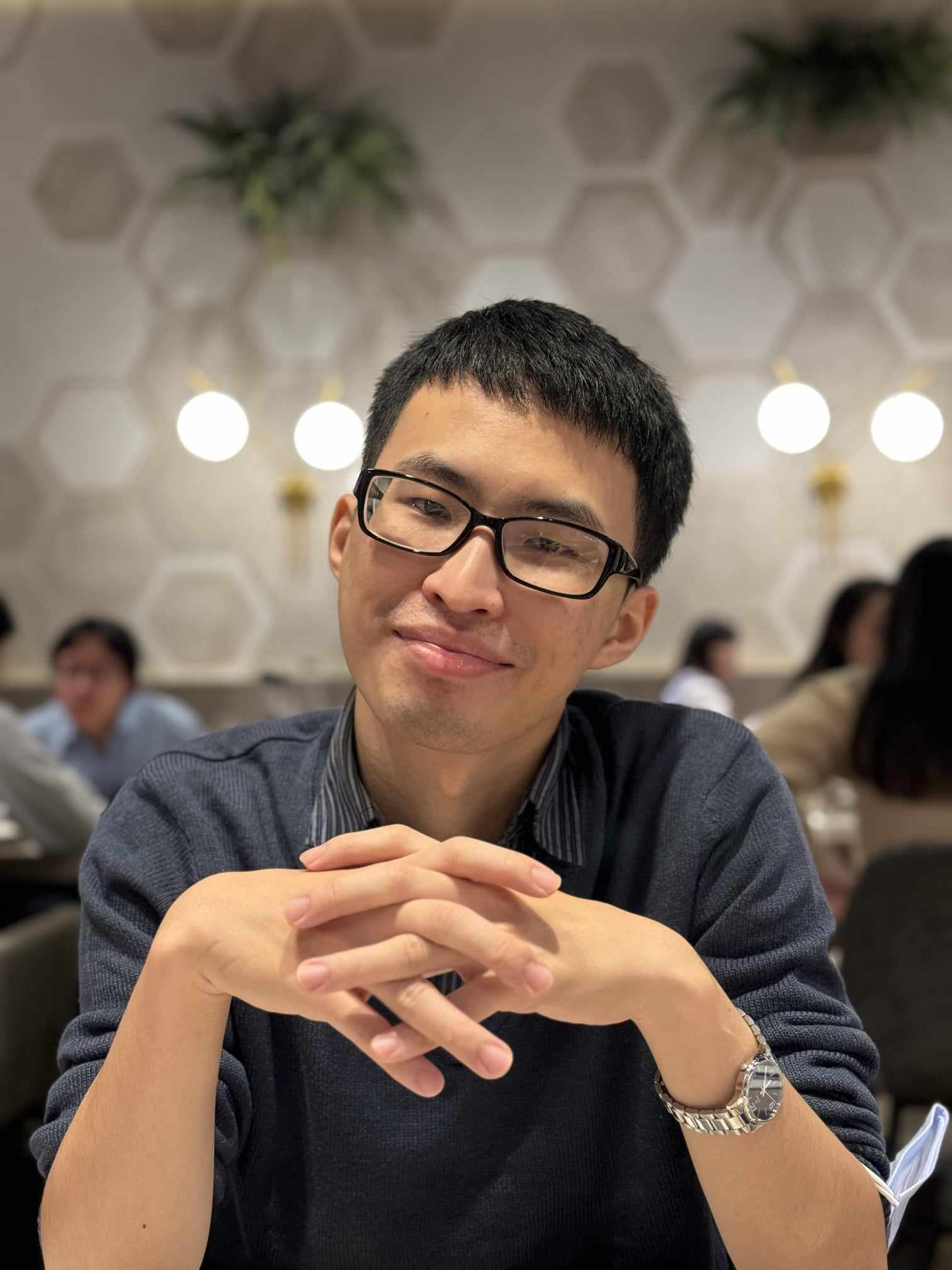 青年壓力——高學業成就的背光處