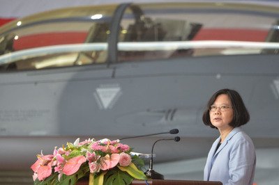 總統視導三軍談話鋪排 國防改革起手式