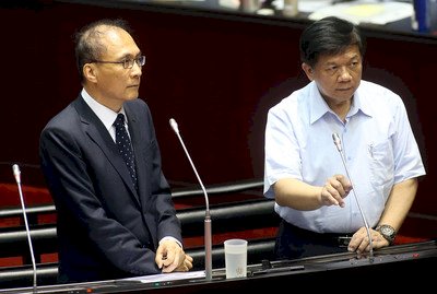 新閣施政遇亂流 加強溝通渡難關