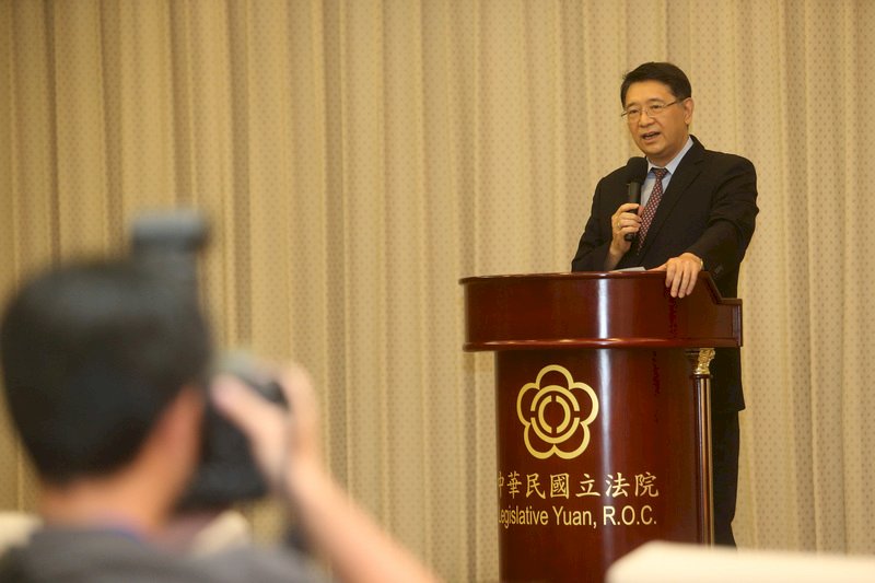 實習生干擾議事 立法院願原諒實習生不提告