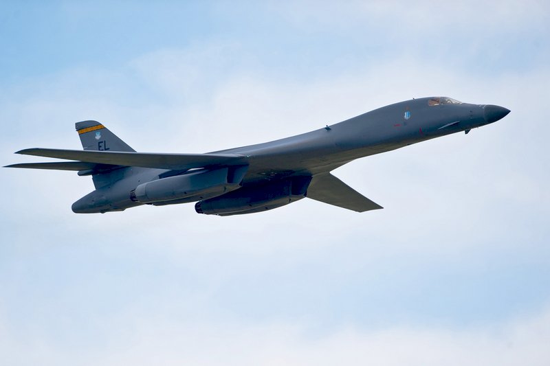 美韓軍演部署B-1B轟炸機 北韓怒批「公然威脅」