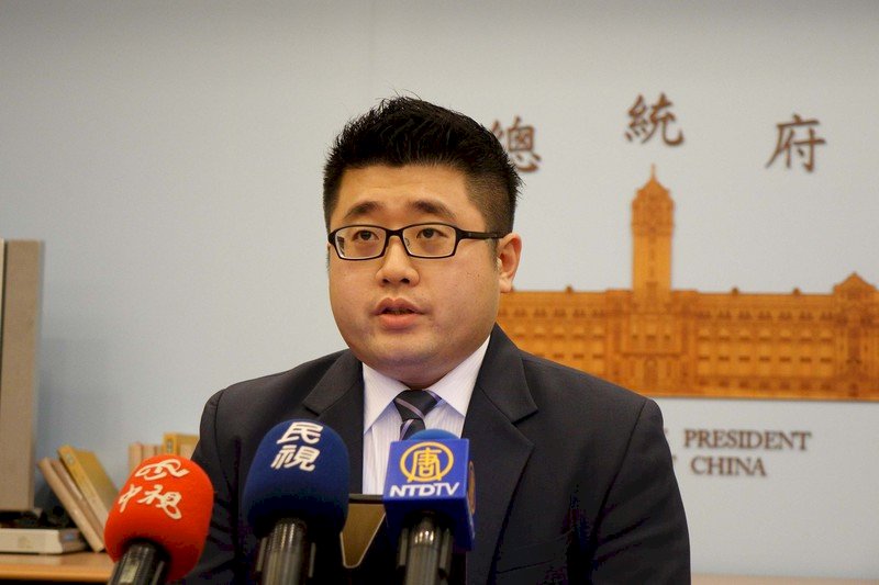 媒體指柯文哲強押蘇麗瓊傳話 總統府澄清