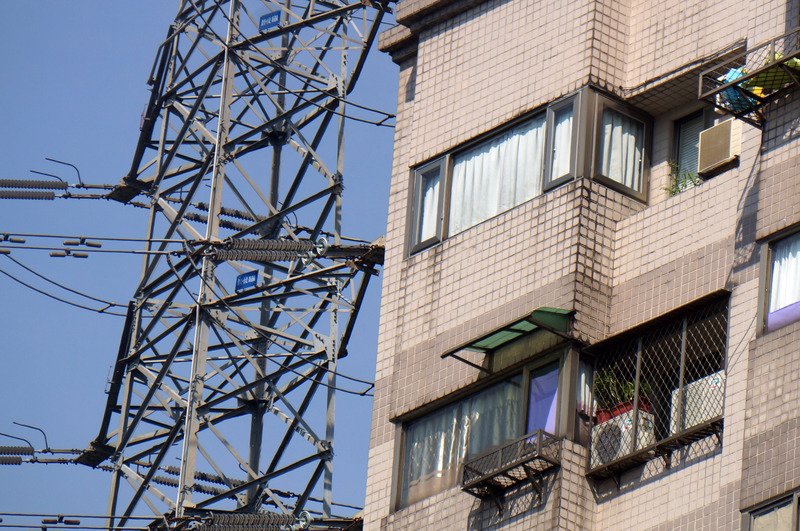 供電燈號連2紅 大潭7-1機今天傍晚點火
