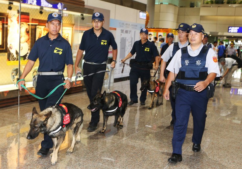 世大運倒數  航警局桃機反恐演練