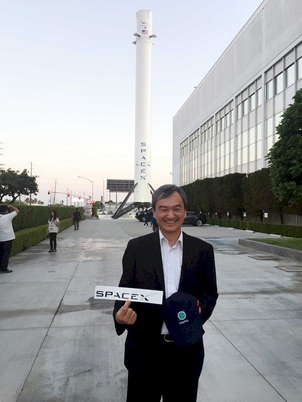 福衛五號將升空 台灣學生造訪SpaceX