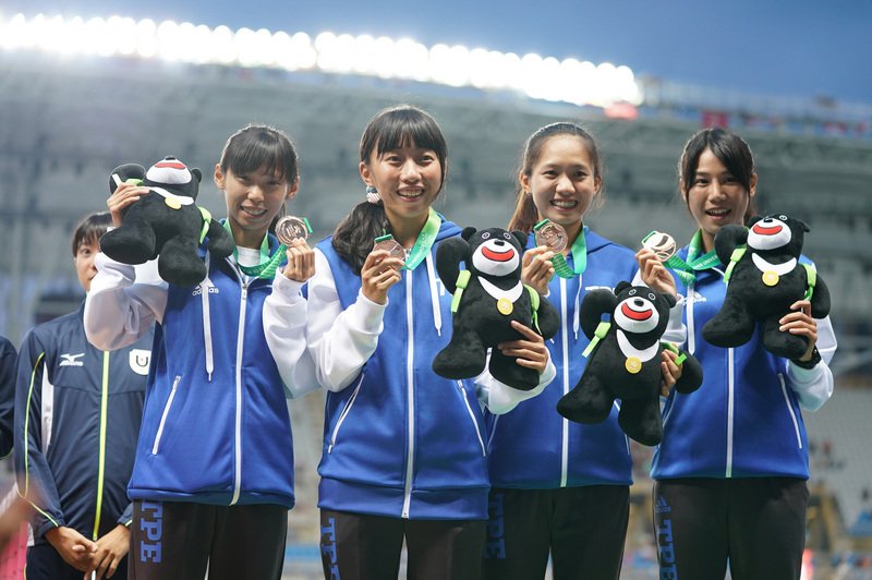 被加油聲推著前進 女子半程馬拉松奪銅