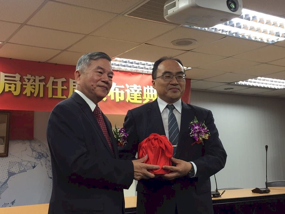 經部代理官員多 代理部長：加快處理人事案
