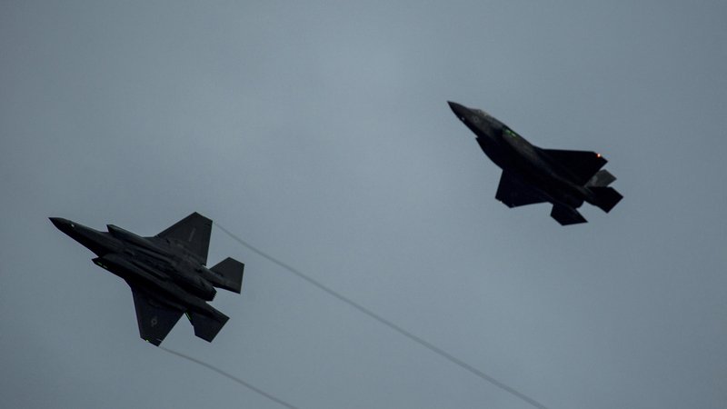 向北韓展現肌肉 美轟炸戰鬥機飛越南韓領空