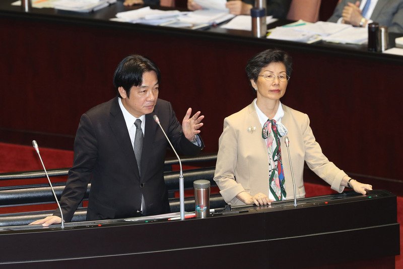 立委盼賴揆解決大巨蛋 賴：先徵柯文哲同意