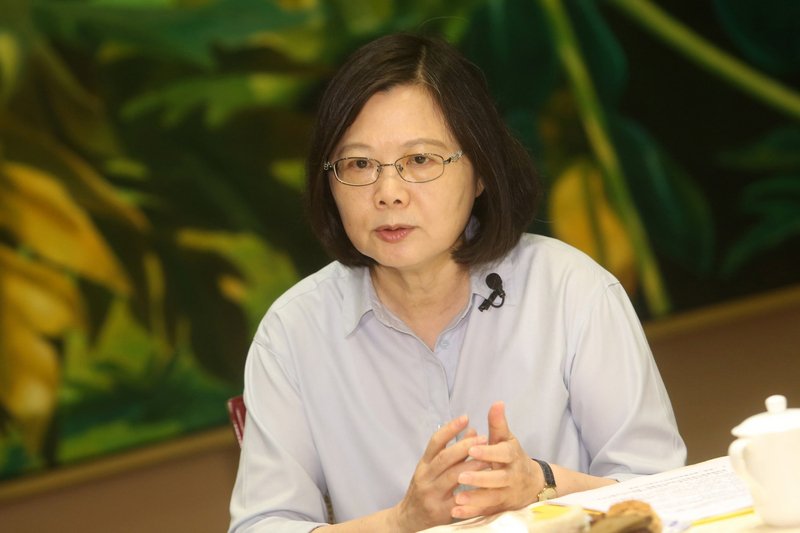 一例一休 總統：在野黨主張二例壓縮彈性