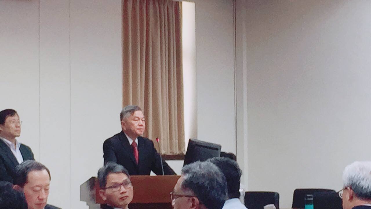 觀塘第三接收站 經長：移植藻礁 同步建設