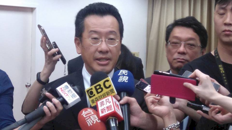 顧立雄：年底前確認各銀行法遵長獨立性