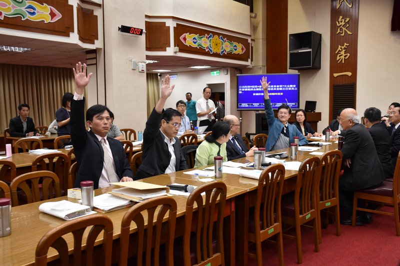 外委會23日聚焦慶富案 財部報告：配合調查