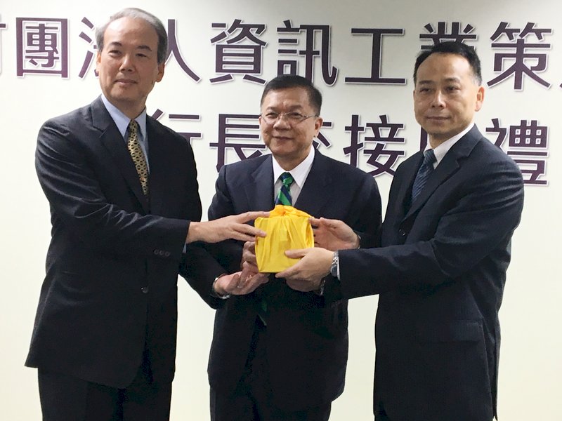 李世光：沒規劃資策會工研院成單一法人