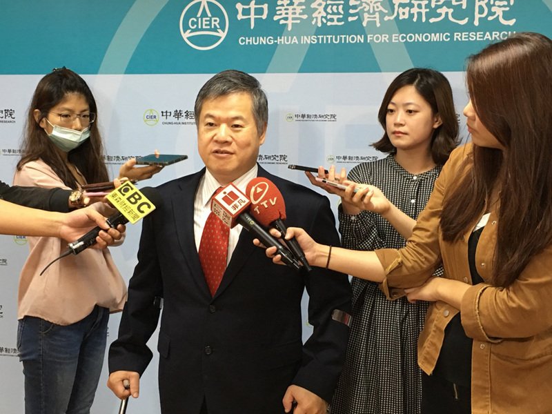 Q3優於預期 吳中書：今年經濟成長將上修