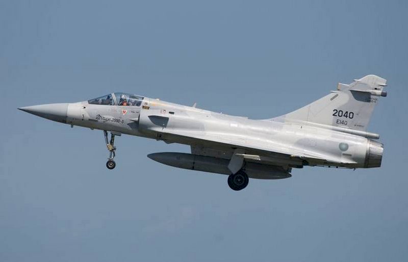 總統令：追晉何子雨為空軍少校