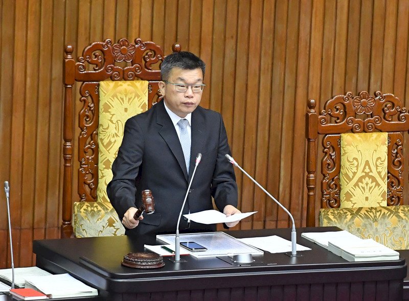 立院三讀 公開說明書不實調整責任分配
