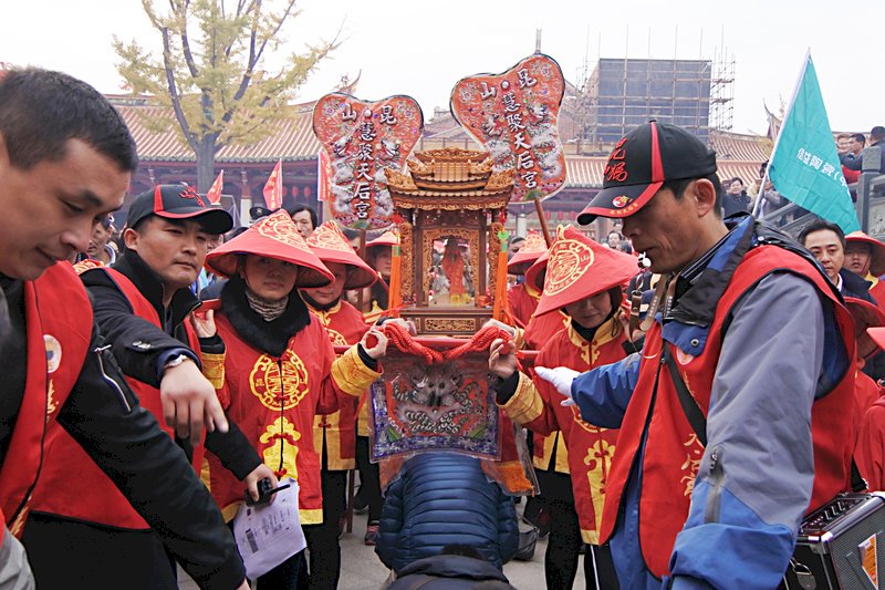 湄洲媽祖昆山安座 數千人體驗信仰文化