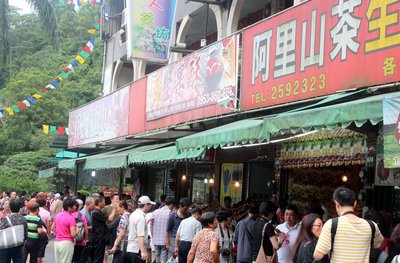 陸客團環島12月起司機須輪替 業者大反彈