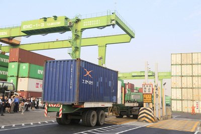 經部反傾銷落日調查：中製毛巾損及台產業