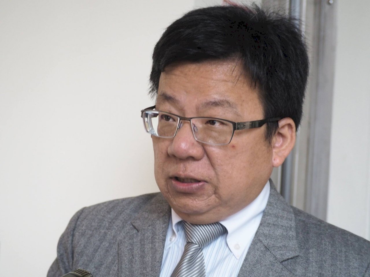 持中國居住證者要登記 立委指可修法討論