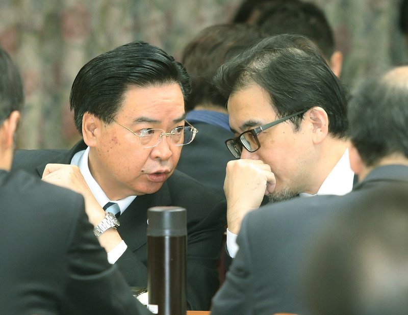 是否歡迎美艦來台 吳釗燮：拿捏最好平衡點