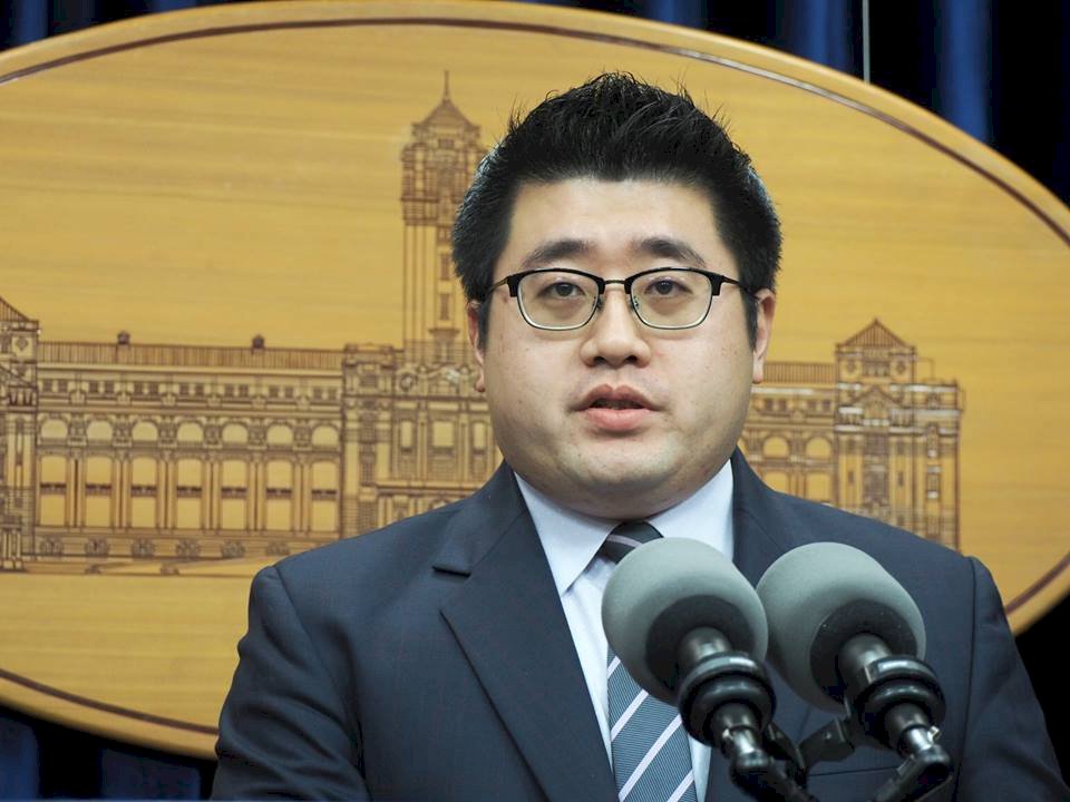 桃園工廠大火消防員5死 總統指示從優撫恤