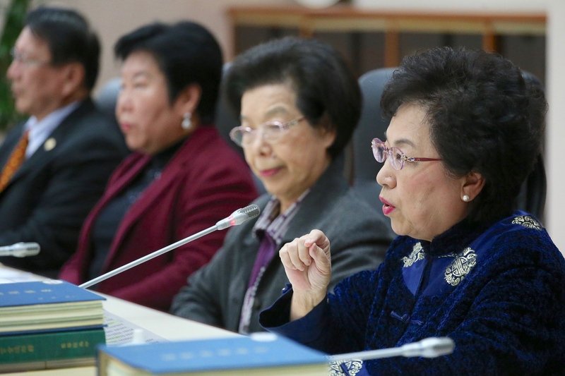 外交部新護照誤植圖樣 監委要查