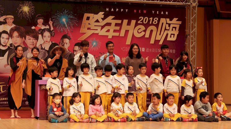 跨年燈光秀 桃中彰投等縣市不施放煙火
