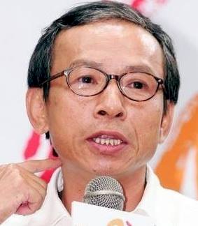 行政院文化獎 吳念真謝里法獲獎