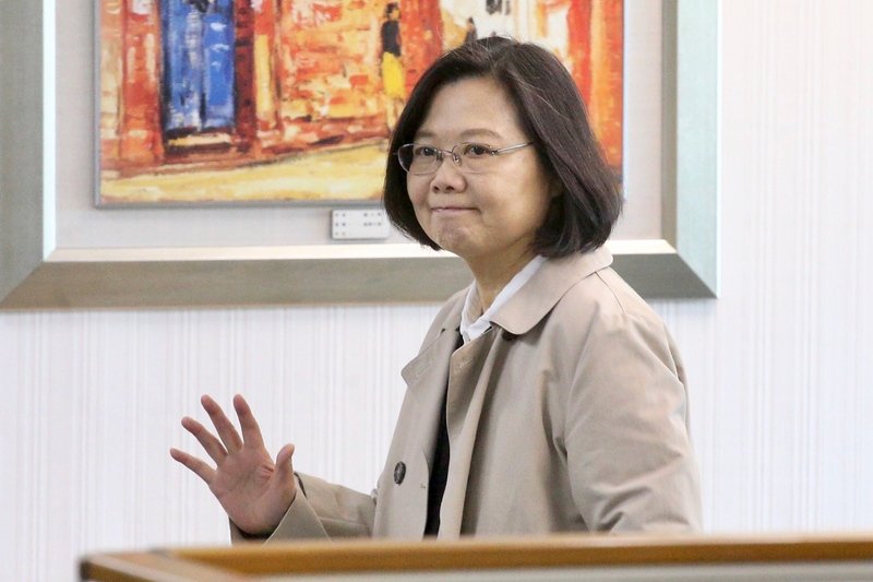當前經濟情勢 蔡總統：及早因應潛在風險
