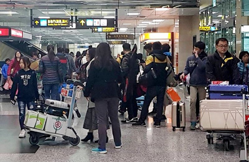 7休1把關機制 節日疏運等4樣態例假鬆綁