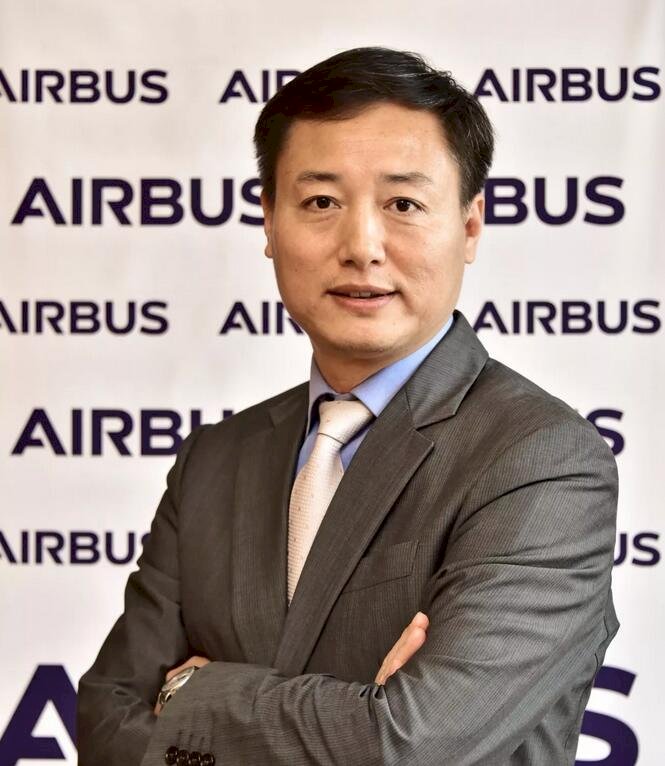 力爭中國市場 共青團幹部成空巴CEO