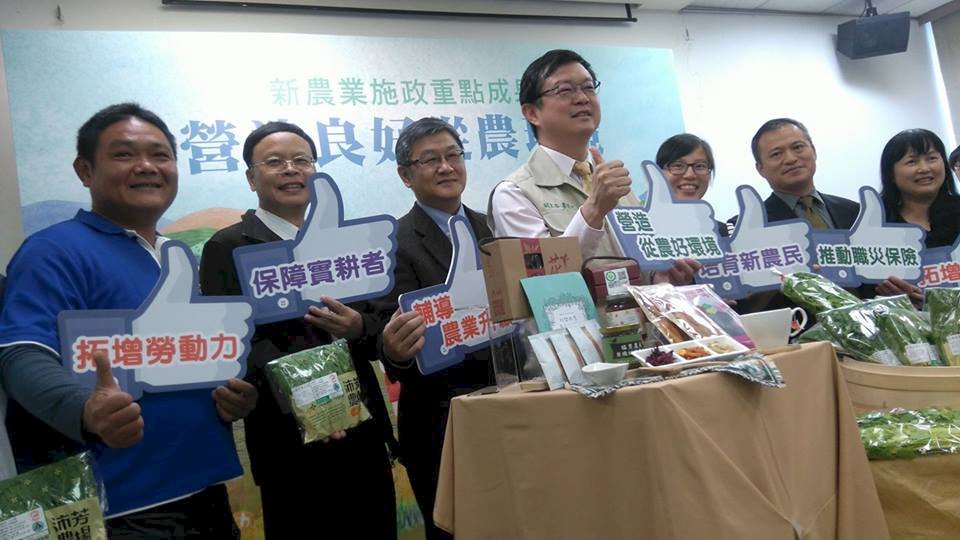 解決農業缺工 農機隊成軍估增逾千人人力