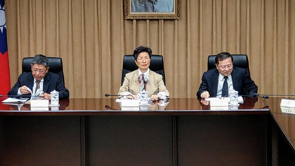 避免兩岸交流藏政治動機 陸委會將檢視法規