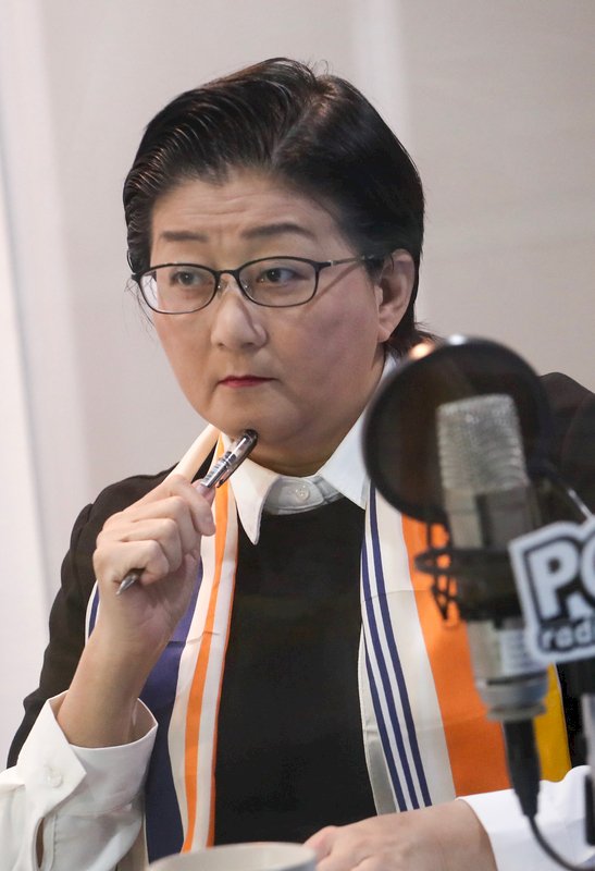 婦聯會山雨欲來 雷倩下午記者會說明
