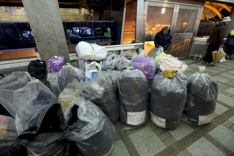強烈大陸冷氣團影響 各地濕冷