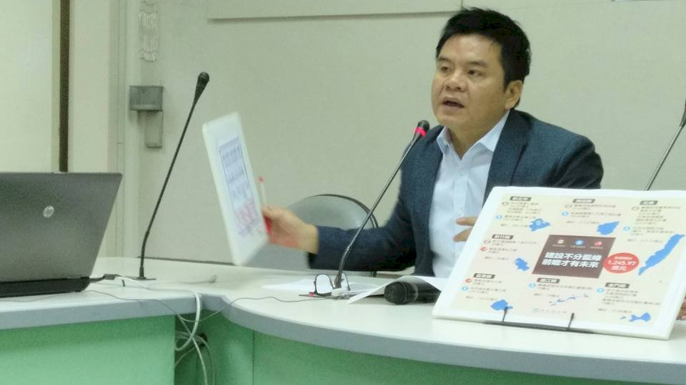 高屏立委各少1席 立委憂不利城鄉差距
