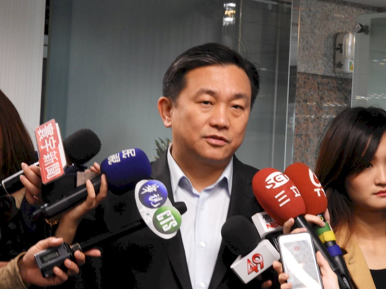 婦聯會風波 綠委：葉俊榮懷柔政策失敗
