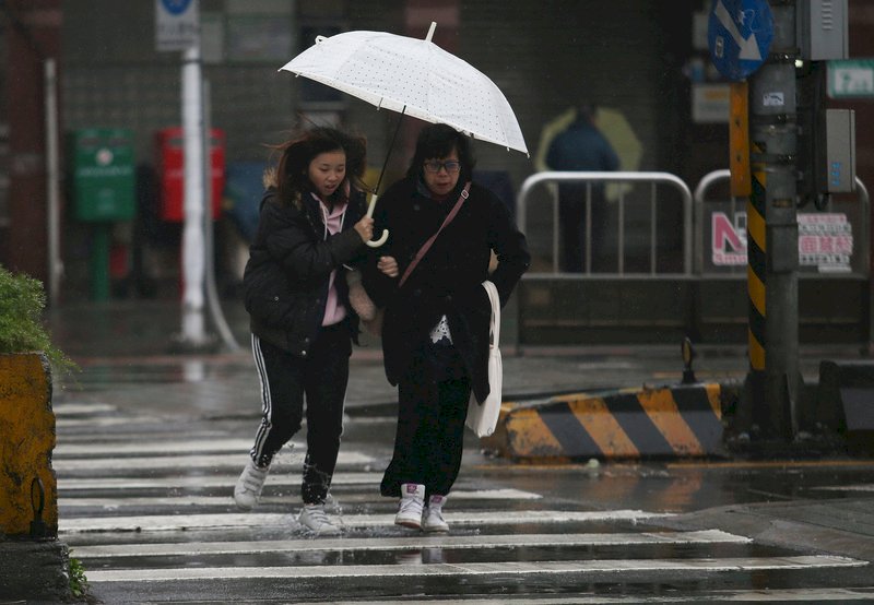 鋒面通過 全台留意較大雨勢發生