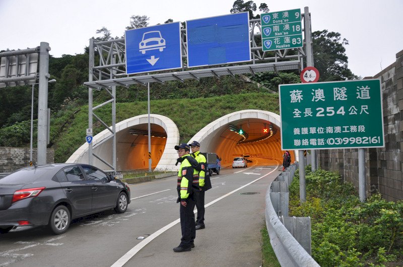 蘇花改限行小客車 公路總局籲：勿以身試法