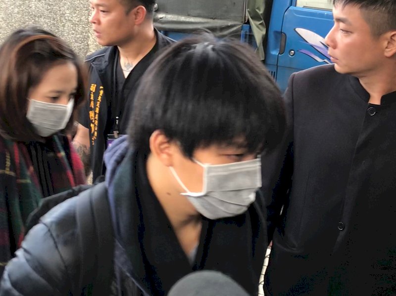 罹難陸客家屬抵花蓮殯儀館 海基會助後續