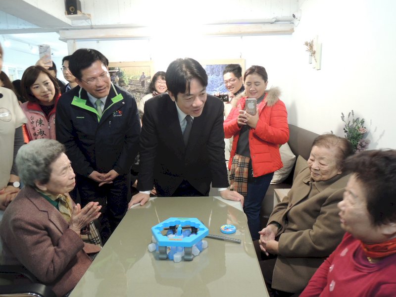參訪了解長照  賴清德：台中完全沒問題
