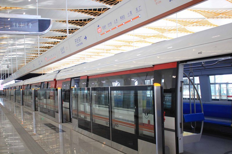 搶占城市交通大餅 北京磁浮列車上路