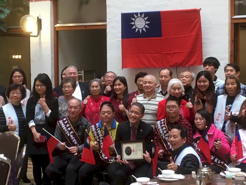 唐寶寶樂團春節義演 瑞典僑胞熱烈歡迎