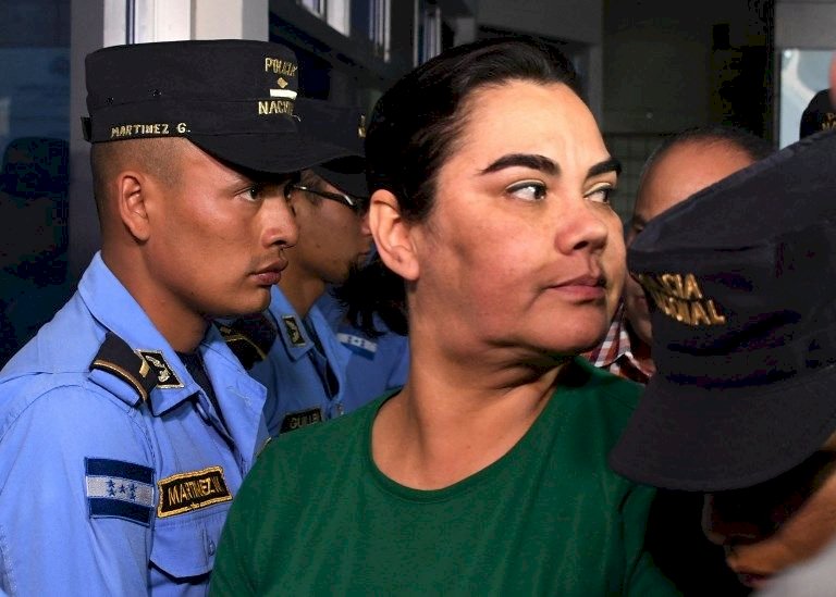 宏都拉斯前第一夫人盜用公款被捕